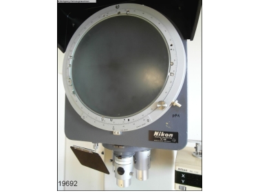 NIKON - Messmaschinen - 3